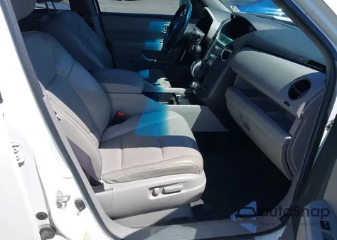 2011 Honda Pilot Touring from USA, damaged, VIN 5FNYF4H98BB087713